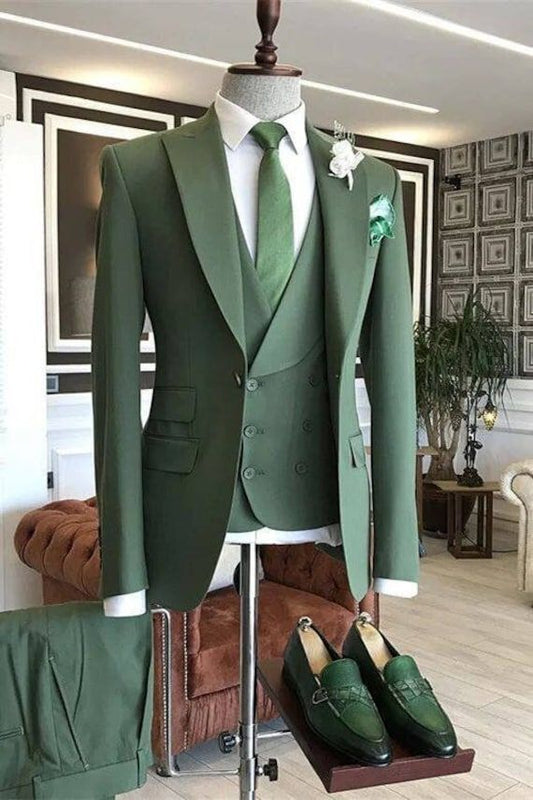 The Best Autumn-Winter Wedding Colours 2024 for Gentlemen