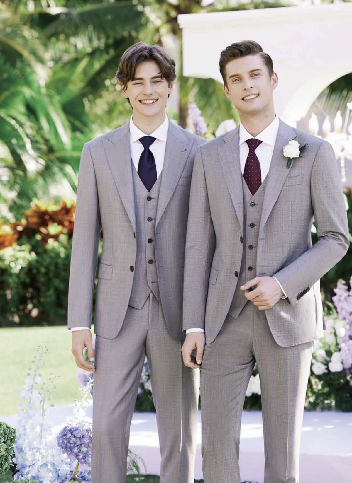 Light Grey Single Breasted Three Piece Italian Suit / Merino Wool Style No B52024046