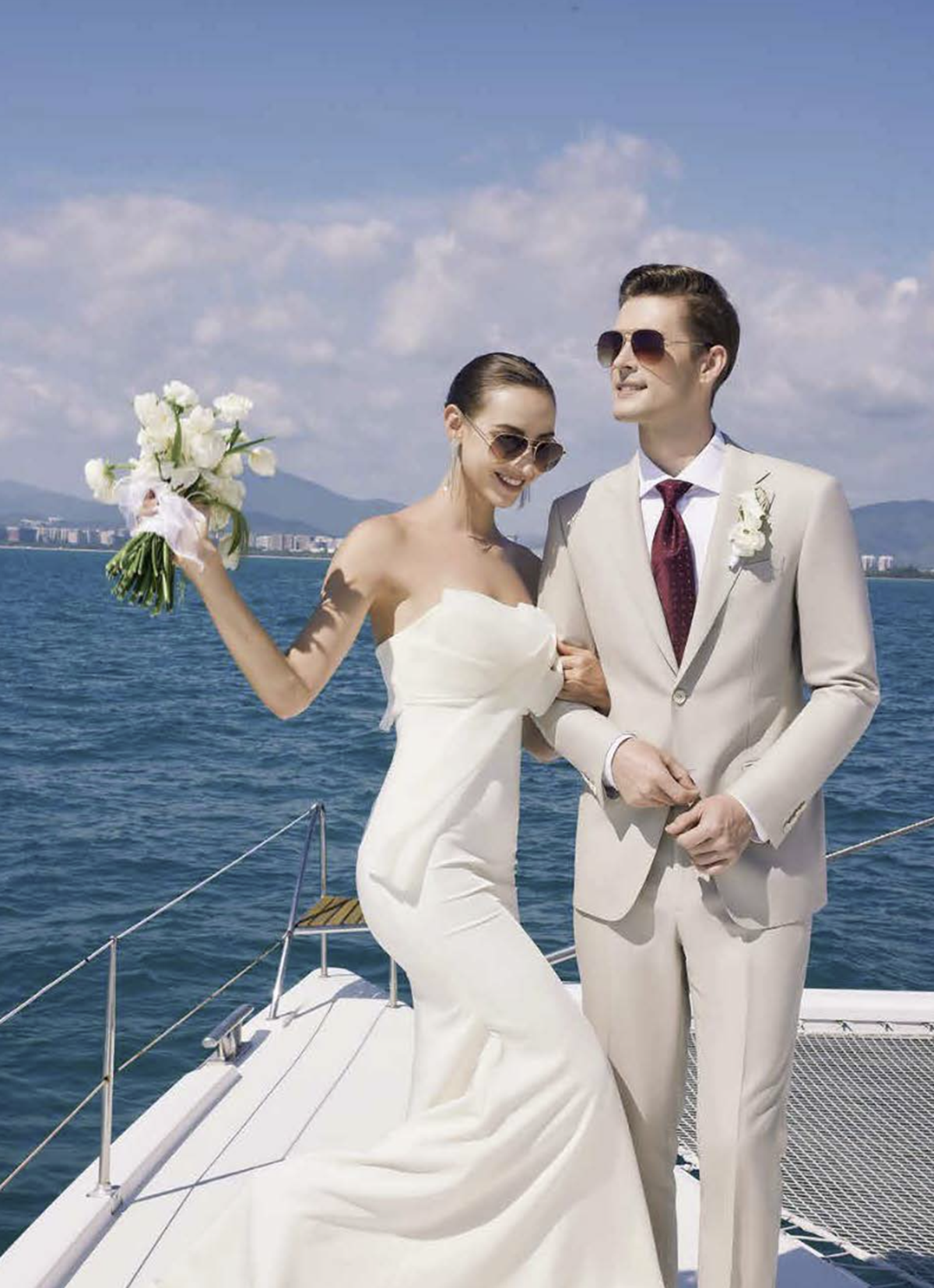 Light Beige Single Breasted Two Piece Suit Italian Merino Wool Style