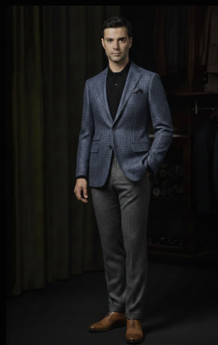 Navy Puppy Tooth Wool Single Breasted Jacket / Plus Grey Wool Trousers
