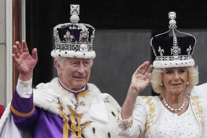 The Clothes of the Royal Family at the Coronation of King Charles III - A Hand Tailored Suit