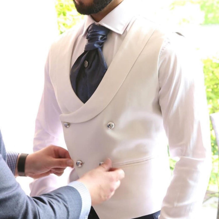 What can I expect at an at-home bespoke tailoring appointment? - A Hand Tailored Suit