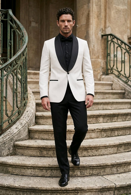 Mens_white_tuxedo_with_black_lapels_in_an_urban_setting.