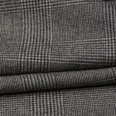 H7113 - Grey Prince of Wales (300 grams / 10 Oz) - A Hand Tailored Suit